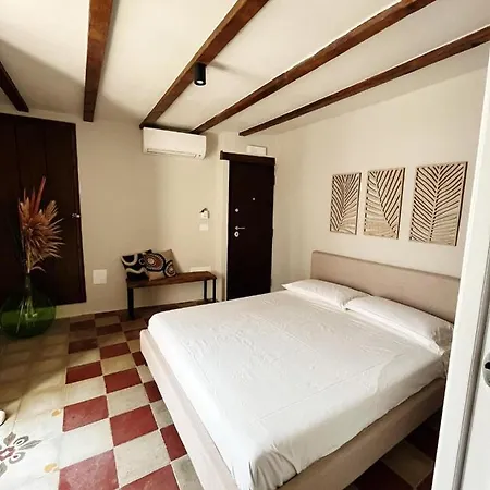 La Casetta Bed and Breakfast 3*